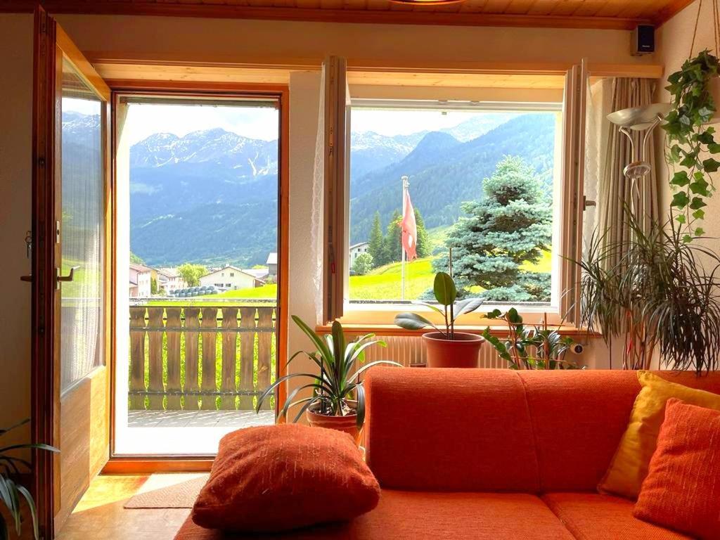 Window On The Green Apartment Poschiavo Exterior photo